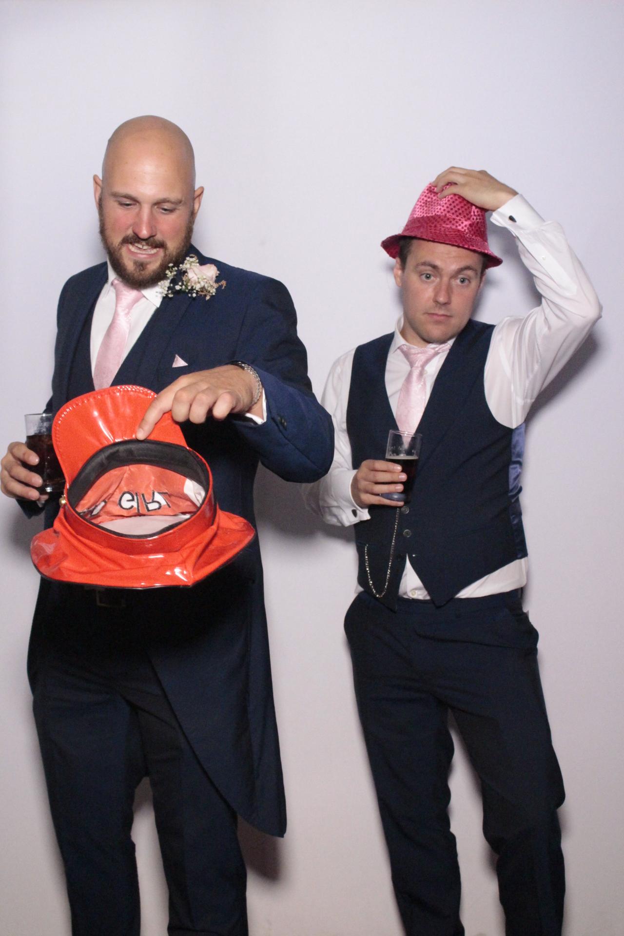 Gemma & Scott's Wedding | View more photos from the event at gallery.myphotoboothexperience.co.uk/u/MyPhotoBoothExperienceLtd/Gemma-Scotts-Wedding